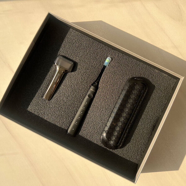 پک هدیه مسواک برقی و ماشین ریش تراش