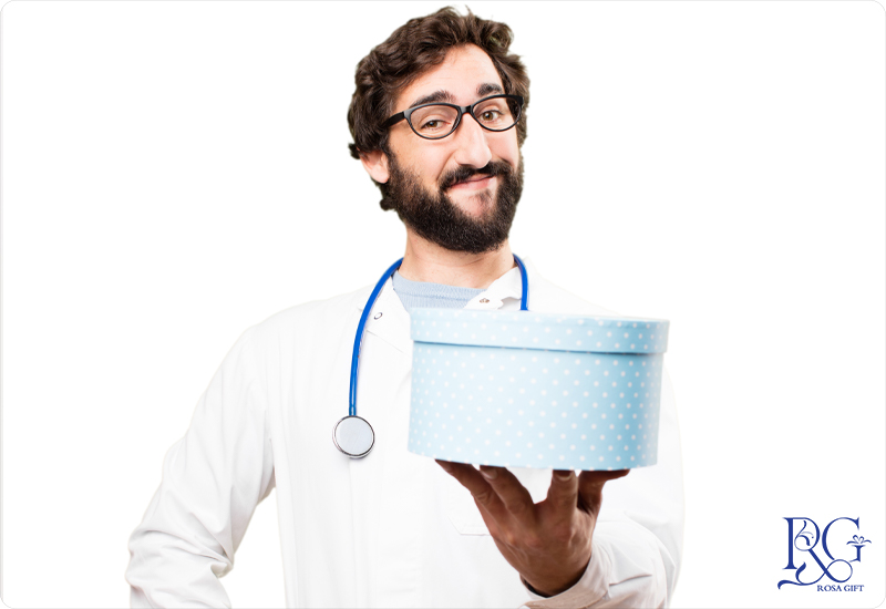 انواع هدیه مناسب برای پزشک مرد - رزا گیفت