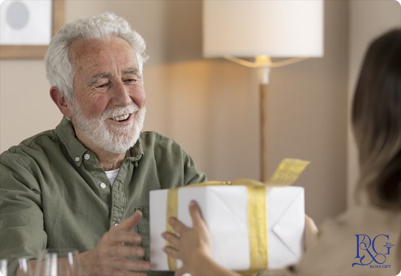 انواع هدیه‌های مناسب برای پدربزرگ