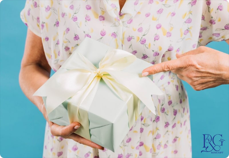 ایمنی و راحتی هدیه برای مادر مسن